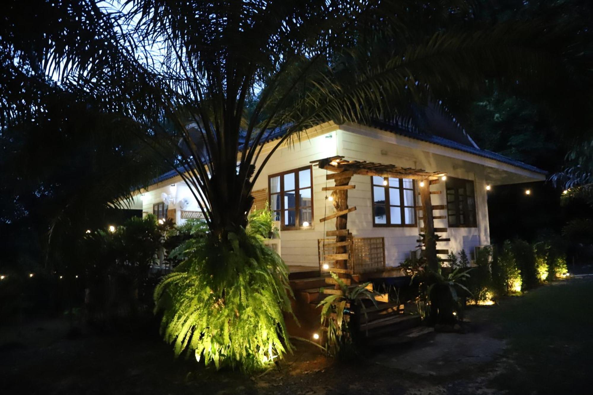 Kood Life Hotel Ko Kut Kültér fotó