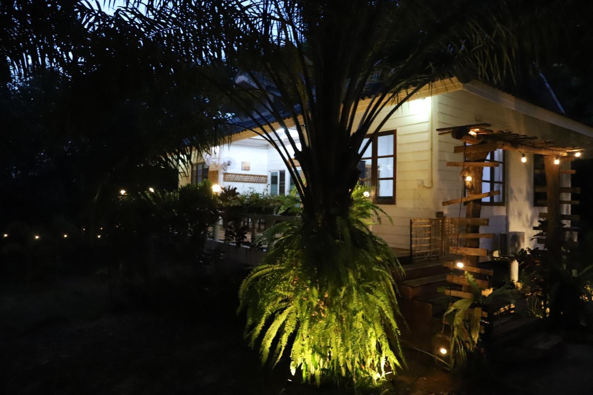 Kood Life Hotel Ko Kut Kültér fotó